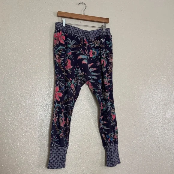 Sundance Garden Tapestry Thermal Pajama Pants - Picture 6 of 7